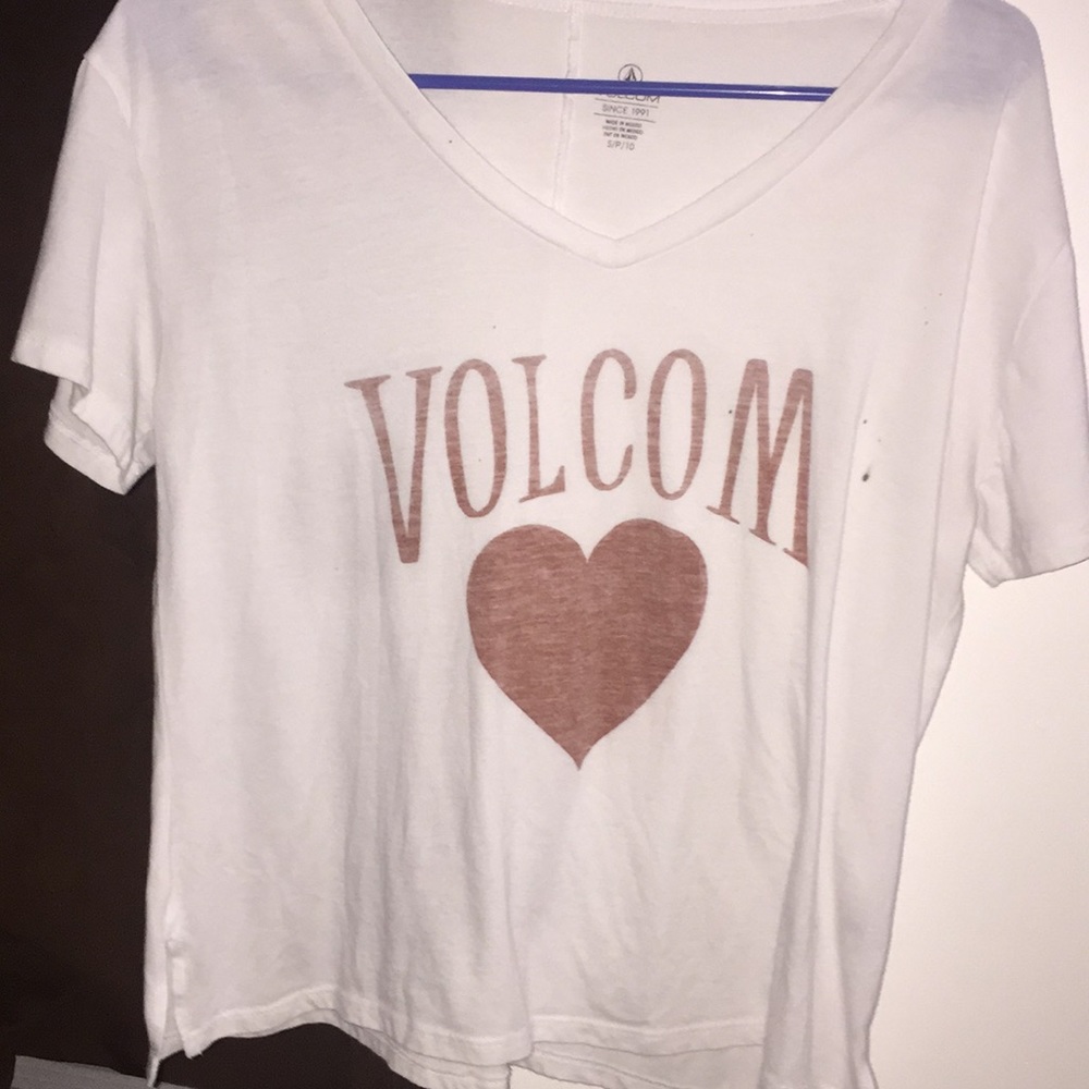 Volcom loose skater girl tshirt